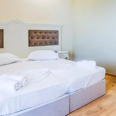 Hotel Adriatik 2 Shkallnur