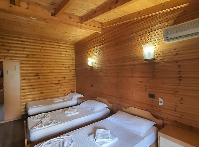 Adriatik 2 호텔 Škalngur